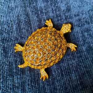 VTG Turtle Pin/Brooch Gold tone Rhinestones, Tortoise